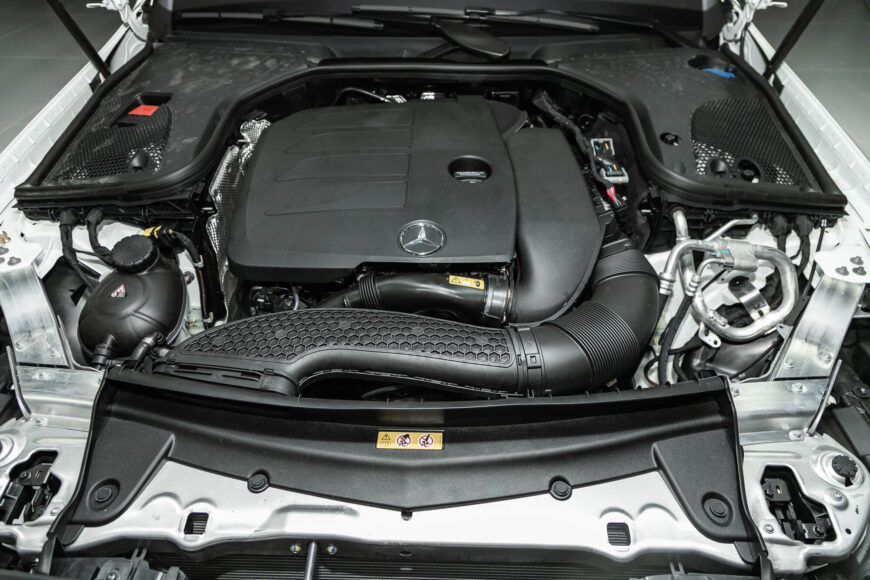 TOP REPAIR SHOP IN LAS VEGAS TO FIX MERCEDES V12 ENGINE PROBLEMS